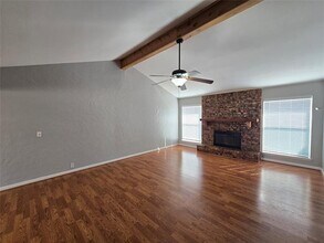 2822 Oak Forest Dr in Grapevine, TX - Building Photo - Building Photo