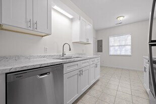 Mountain View Apartments in Madisonville, TN - Building Photo