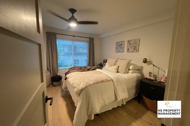 property at 2825 3rd Ave