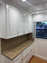 851 NE 209th Terrace in Miami, FL - Building Photo - Building Photo