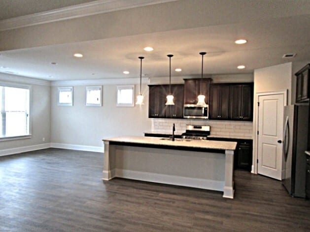 255 Hinton Chase Pky in Covington, GA - Foto de edificio - Building Photo