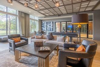 The Grand at La Centerra in Katy, TX - Foto de edificio - Interior Photo