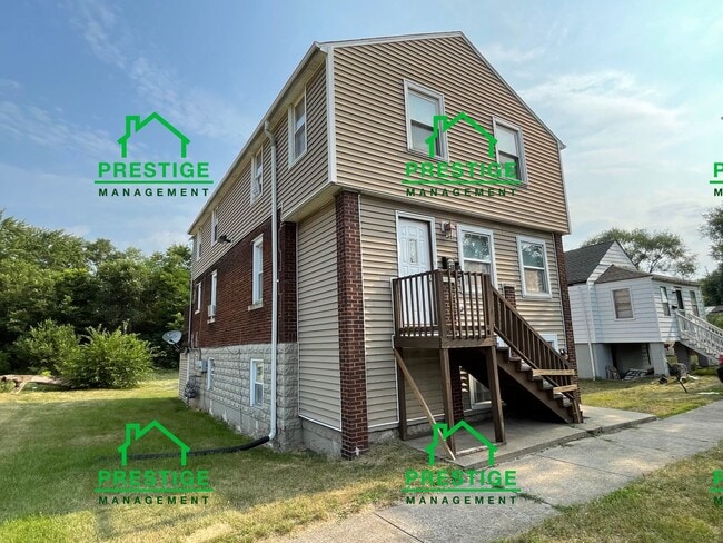 property at 1236 W 17th Ave