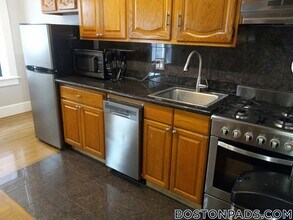 90 Warrenton St in Boston, MA - Foto de edificio - Building Photo