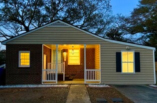 2661 Martha Dr in North Charleston, SC - Building Photo