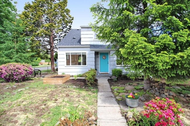 6805 NE Prescott St in Portland, OR - Building Photo - Building Photo