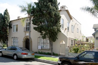 540 E. 14th St. #22, Long Beach, CA 90813 in Long Beach, CA - Foto de edificio - Building Photo