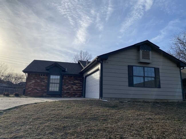 property at 5914 S 87th E Ave