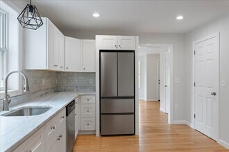 64 N Main St in Westford, MA - Building Photo - Building Photo