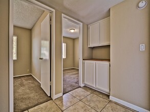 9509 W Echo Ln in Peoria, AZ - Building Photo - Building Photo