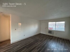 3485 Tripp Dr in Reno, NV - Building Photo - Building Photo