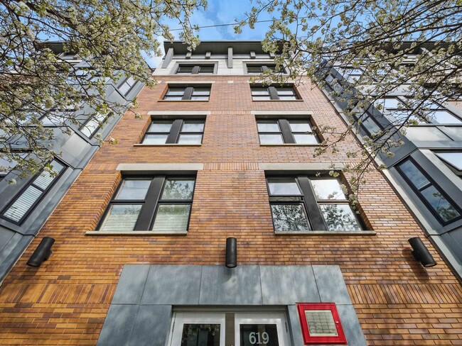 property at 619 Adams St