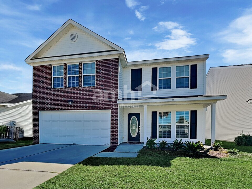 4 Laurel Ln in Port Wentworth, GA - Building Photo