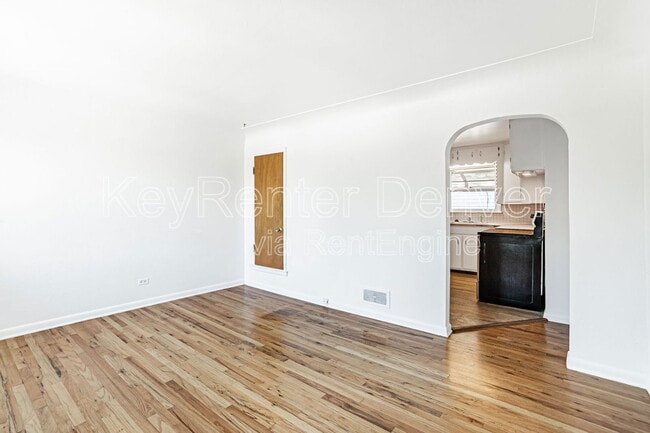 3676 S Logan St in Englewood, CO - Building Photo - Building Photo
