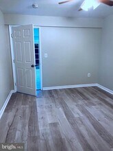 8186 Paper Birch Dr in Lorton, VA - Building Photo - Building Photo