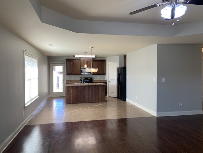 253 Village Springs Dr in Madison, AL - Building Photo - Building Photo