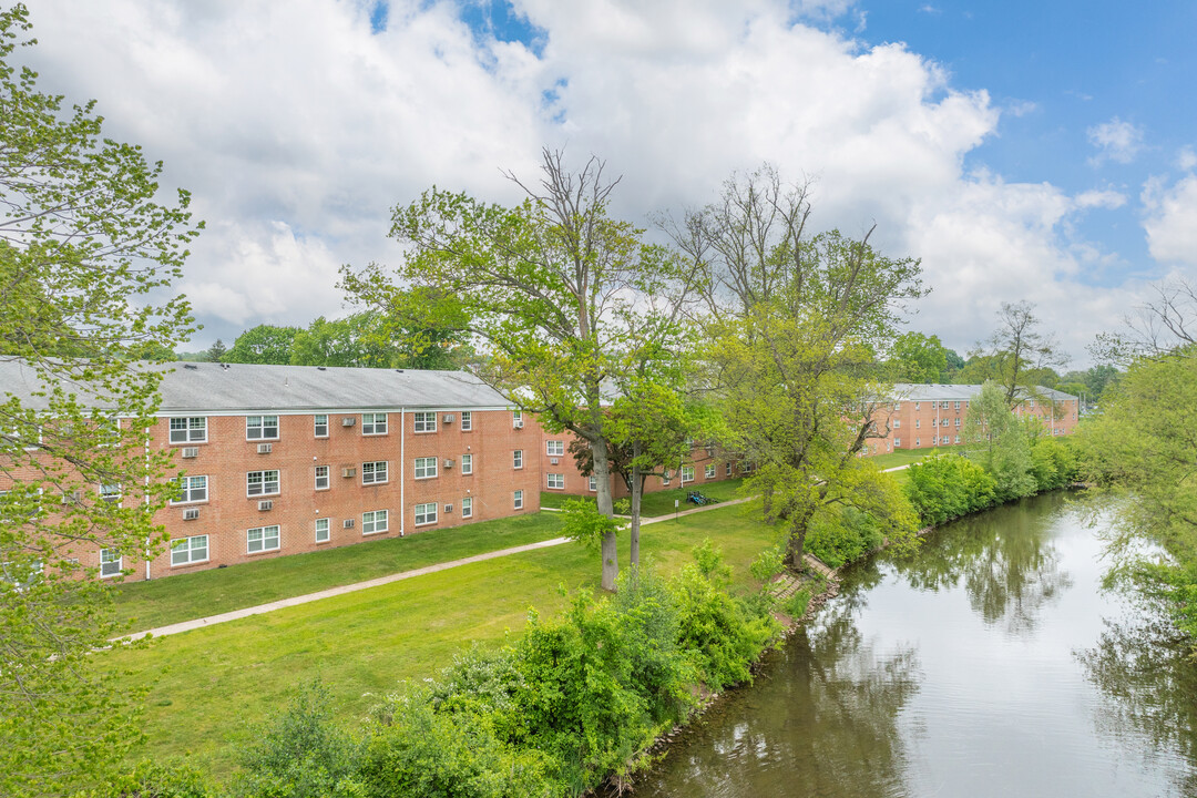 Covered Bridge Apartments in Perkasie, PA - Building Photo