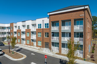 The Whitby in Lawrenceville, GA - Foto de edificio - Building Photo