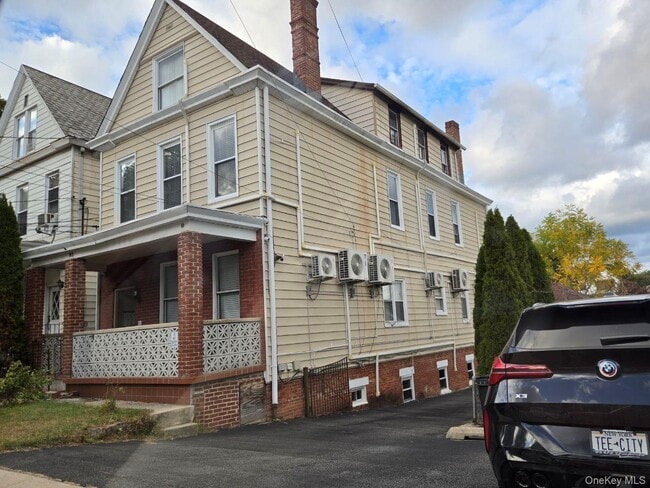property at 85 Chester Pl