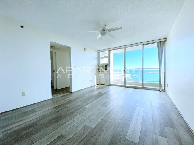 215 N King St-Unit -#2303 in Honolulu, HI - Building Photo - Building Photo