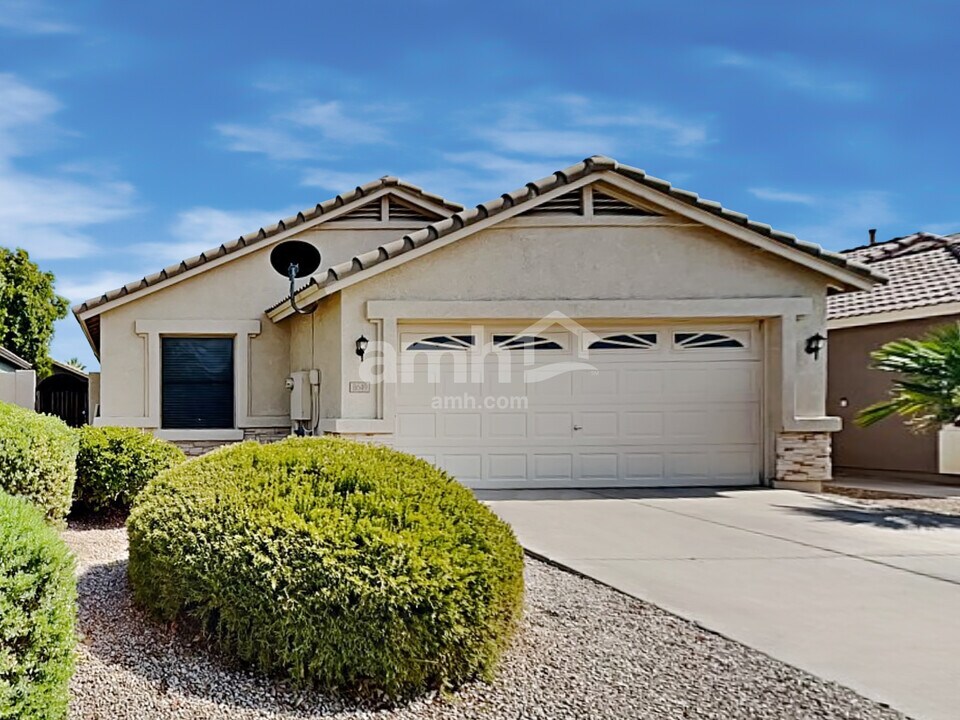 8649 E Nido Ave in Mesa, AZ - Building Photo