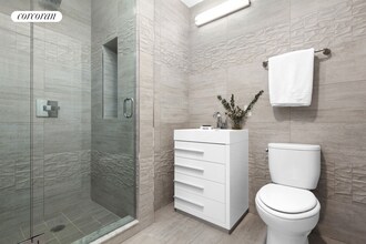 912 Broadway-Unit -6K in Brooklyn, NY - Building Photo - Building Photo