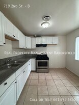 719 2nd St in Mc Farland, CA - Building Photo