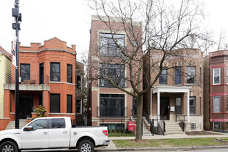 2014 W Addison St in Chicago, IL - Building Photo - Building Photo