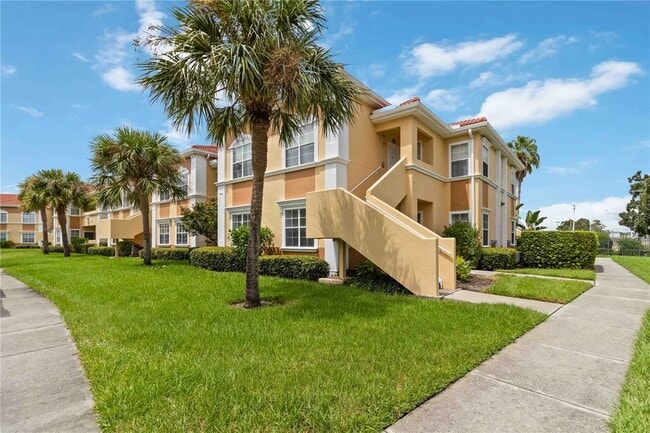 property at 1195 Villagio Cir