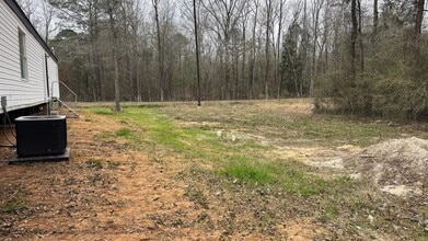 115 J B Cyrus Rd in Calhoun, LA - Building Photo - Building Photo