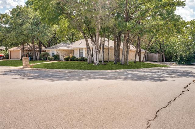 1421 Briarwood St in Denton, TX - Building Photo - Building Photo