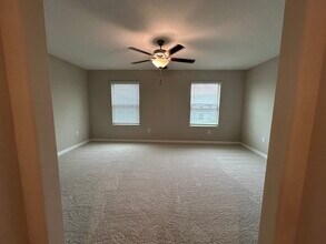 9712 Mulberry Marsh Ln in Sun City Center, FL - Building Photo - Building Photo