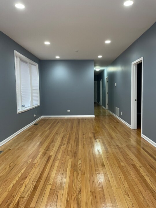 5924 S Rockwell St-Unit -1 in Chicago, IL - Building Photo