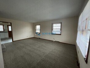 13207 W 94th St in Lenexa, KS - Building Photo - Building Photo