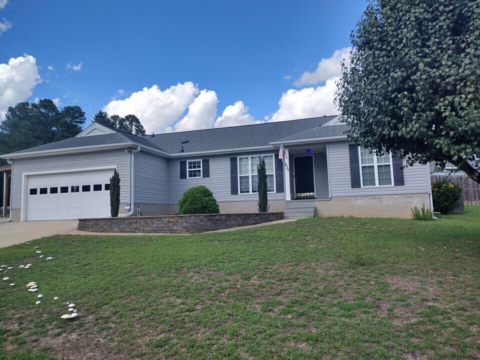 657 Kemper Dr in Evans, GA - Building Photo