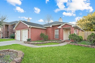 16850 Anna Green St in Houston, TX - Foto de edificio - Building Photo