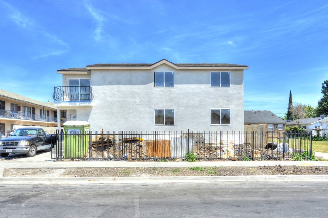 6514 Brynhurst Ave in Los Angeles, CA - Building Photo