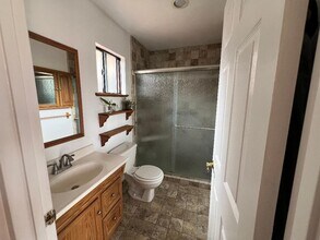 444 Andrew Cir in Marina, CA - Building Photo - Building Photo