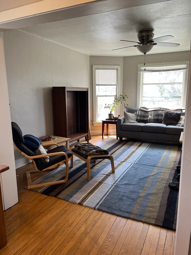 property at 2624 Union St