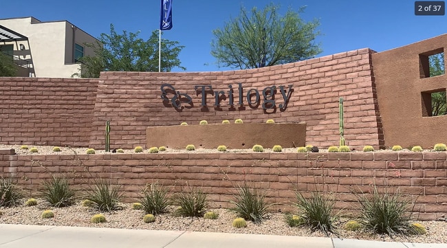 10860 Basquez Ave in Las Vegas, NV - Building Photo - Building Photo