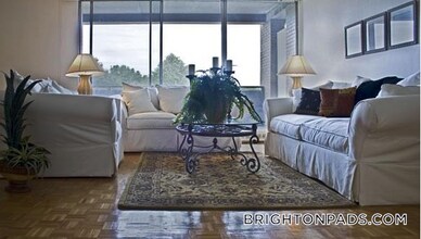 125 Chiswick Rd, Unit 209 in Boston, MA - Building Photo - Building Photo