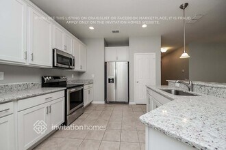 1045 Hermosa Way in Kissimmee, FL - Building Photo - Building Photo