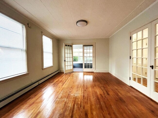 property at 52 S Chestnut St