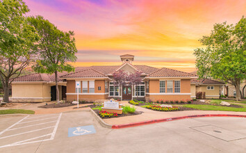 MAA Canyon Pointe in Austin, TX - Building Photo - Building Photo