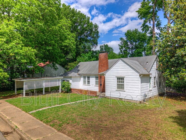 property at 778 Goodman St