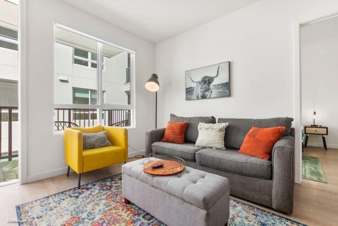 610 Del Sol Dr-Unit -FL6-ID1035845P in San Diego, CA - Building Photo