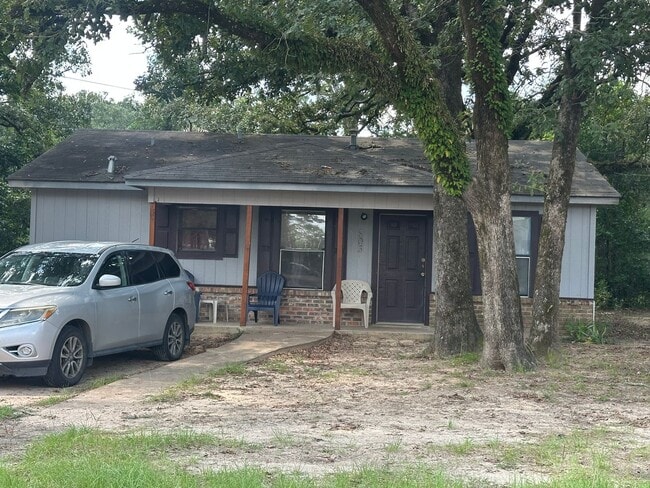 property at 803 Jordan St