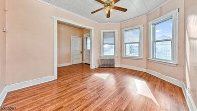 129 17th Ave in Paterson, NJ - Building Photo - Building Photo