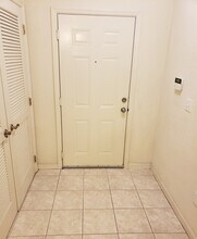 3331 Whitestone Cir in Kissimmee, FL - Building Photo - Building Photo