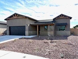 4273 W 31st Pl in Yuma, AZ - Building Photo